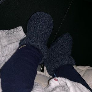 Nitted booties.